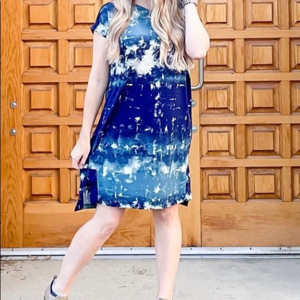 EUC LuLaRoe Chelsea T-Shirt Dress in 2X